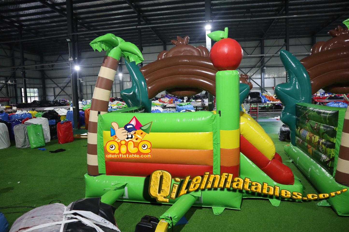 qile-2024009  inflatable  castle big face monkey combo  for sales