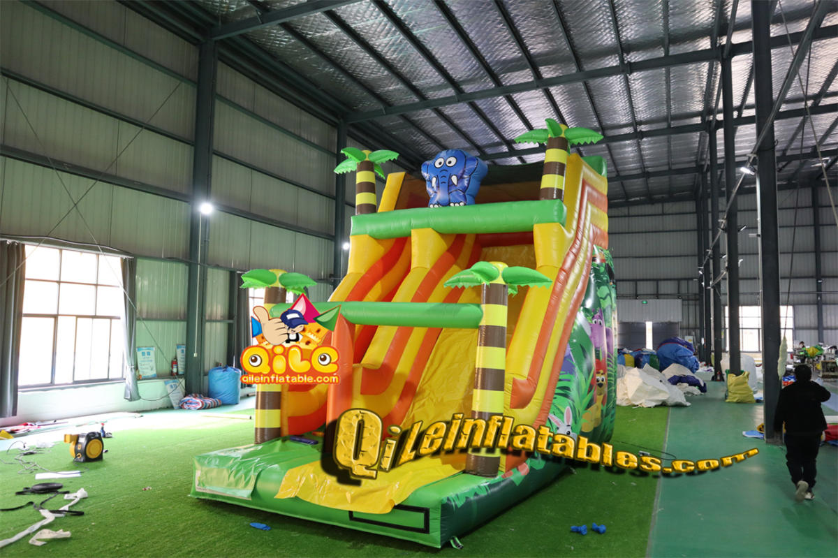 qile-7076 inflatable dry slide Animals Forest slide