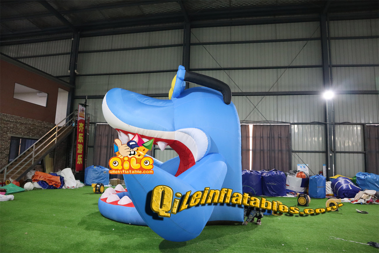 qile-4001  inflatable cartoon molding Shark with glasses Photo booth